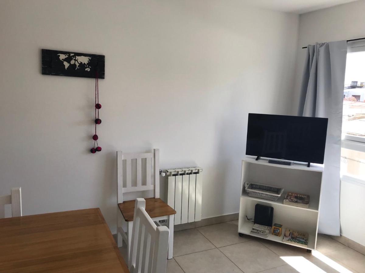 Dto Nuevo Barrio Universitario II , Wifi Y Cochera-Check In Express-Pet Friendly Bahía Blanca Dış mekan fotoğraf
